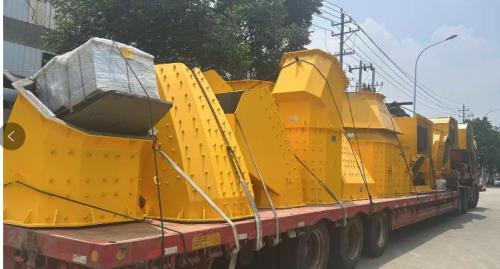 25年5月供货江苏射阳港发电2个转运站曲线溜槽导料槽完成，等待安装